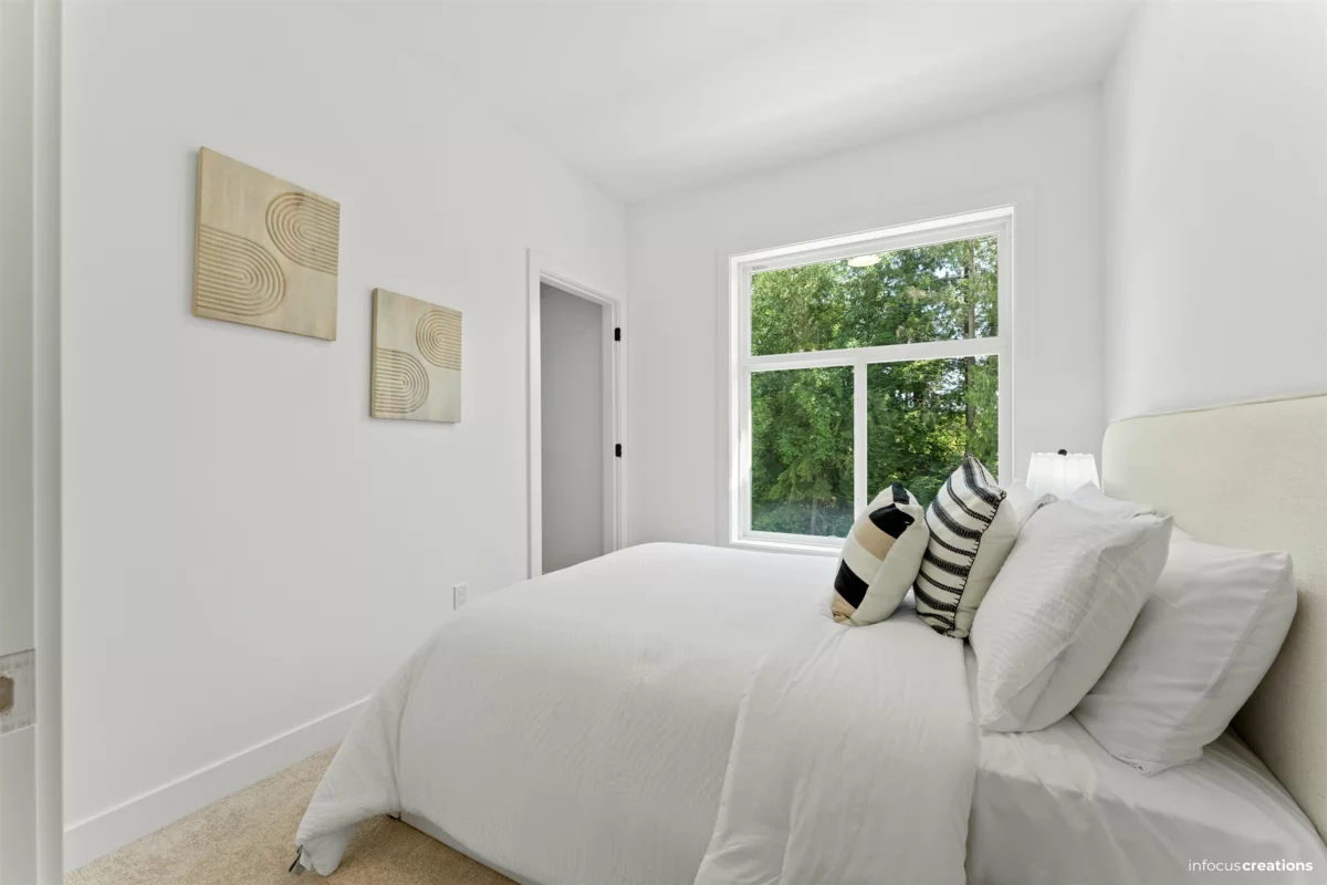 Mudroom Photo of 8 8924 Cedar Street, Mission, BC