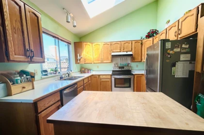 3775 Broadway Street, Richmond, BC, Richmond — Single Family Residence for sale