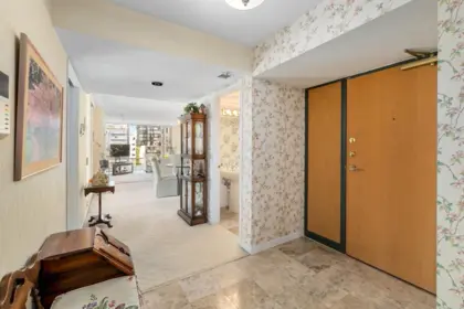 702 1970 Haro Street, Vancouver, BC, Vancouver — Apartment/Condo for sale