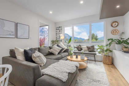 421 38362 Buckley Avenue, Squamish, BC, Squamish — Apartment/Condo for sale