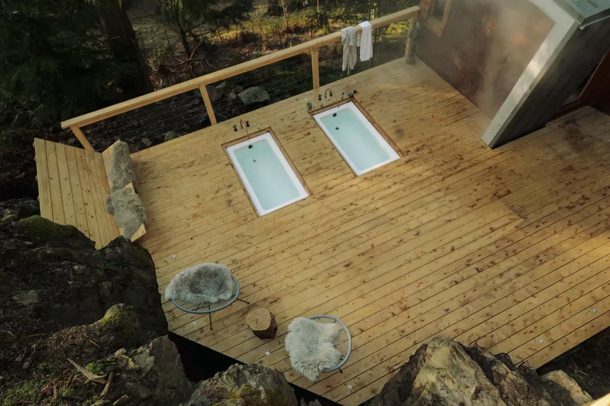 Mudroom Photo of 1380 Fernie Road, Bowen Island, BC