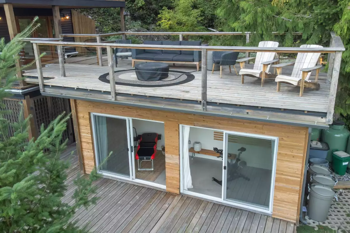 Staircase Photo of 1380 Fernie Road, Bowen Island, BC