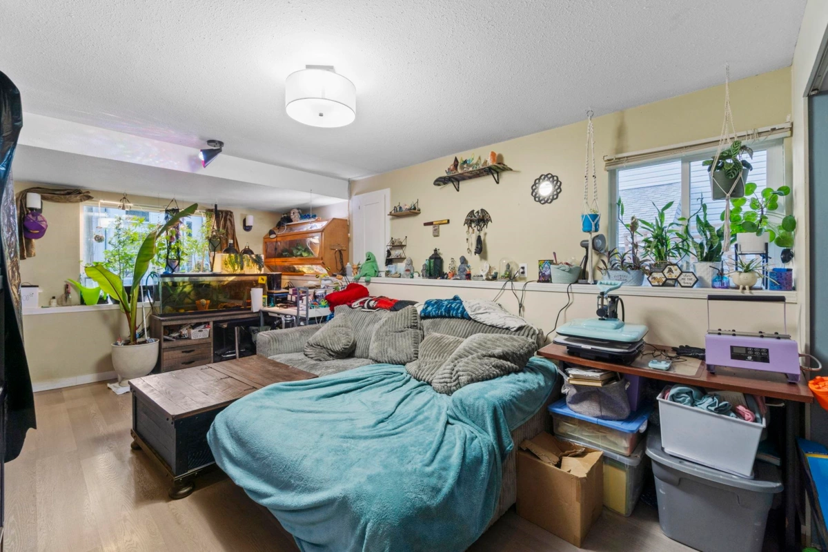 Staircase Photo of 3038 Mcmillan Road, Abbotsford, BC