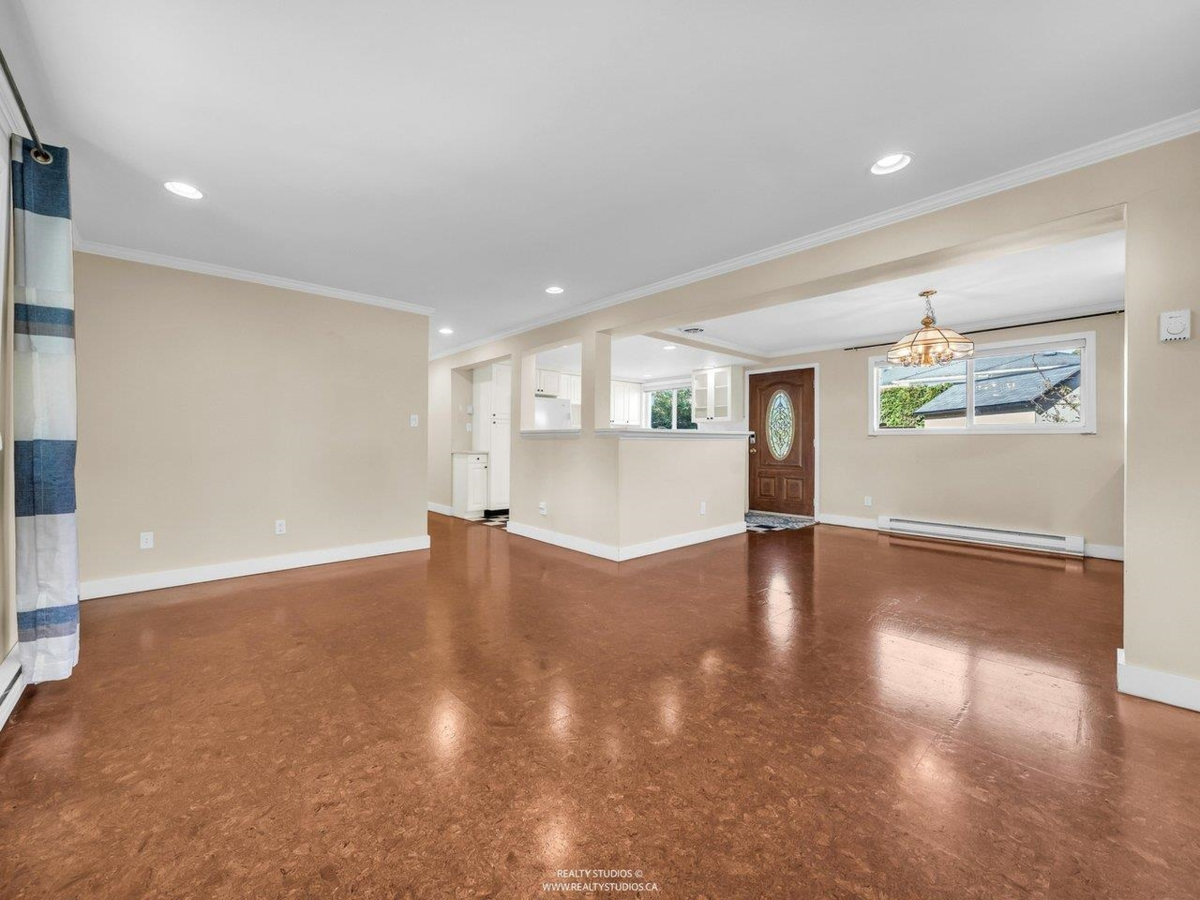 Garden / Landscaping Photo of 6500 Azure Road, Richmond, BC