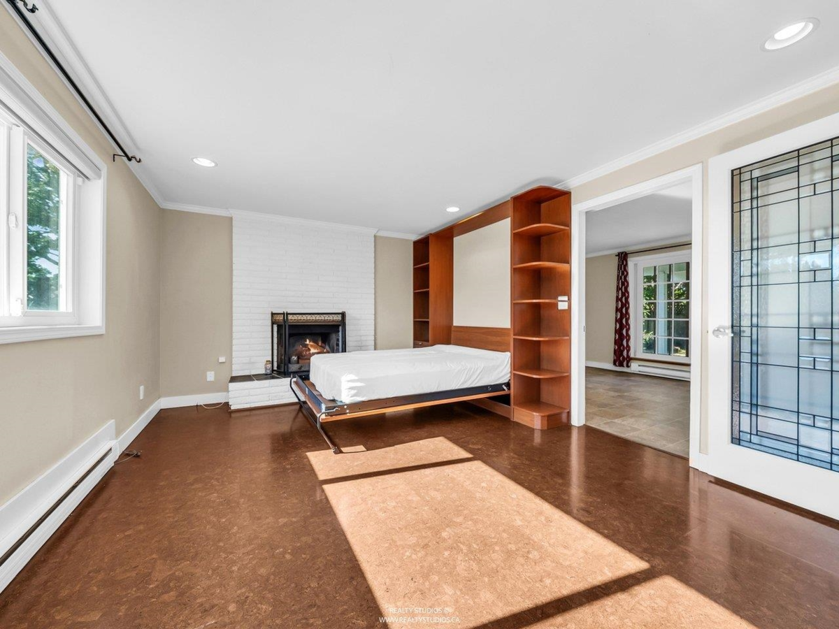 Outdoor Kitchen Photo of 6500 Azure Road, Richmond, BC