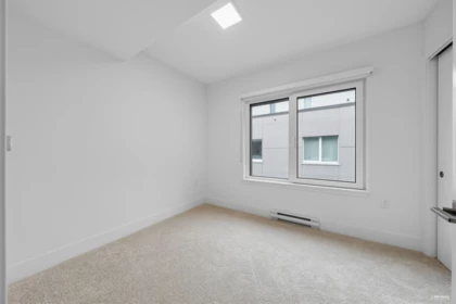 Hallway Photo of 2071 E 1st Avenue, Vancouver, BC