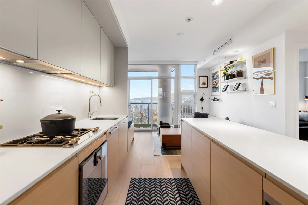 Laundry Room Photo of 3601 1289 Hornby Street, Vancouver, BC