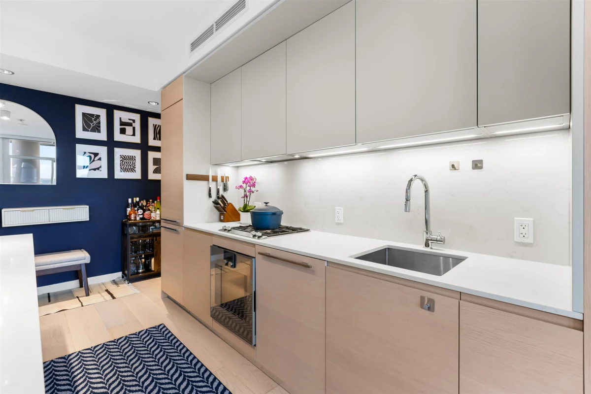 Pantry Photo of 3601 1289 Hornby Street, Vancouver, BC