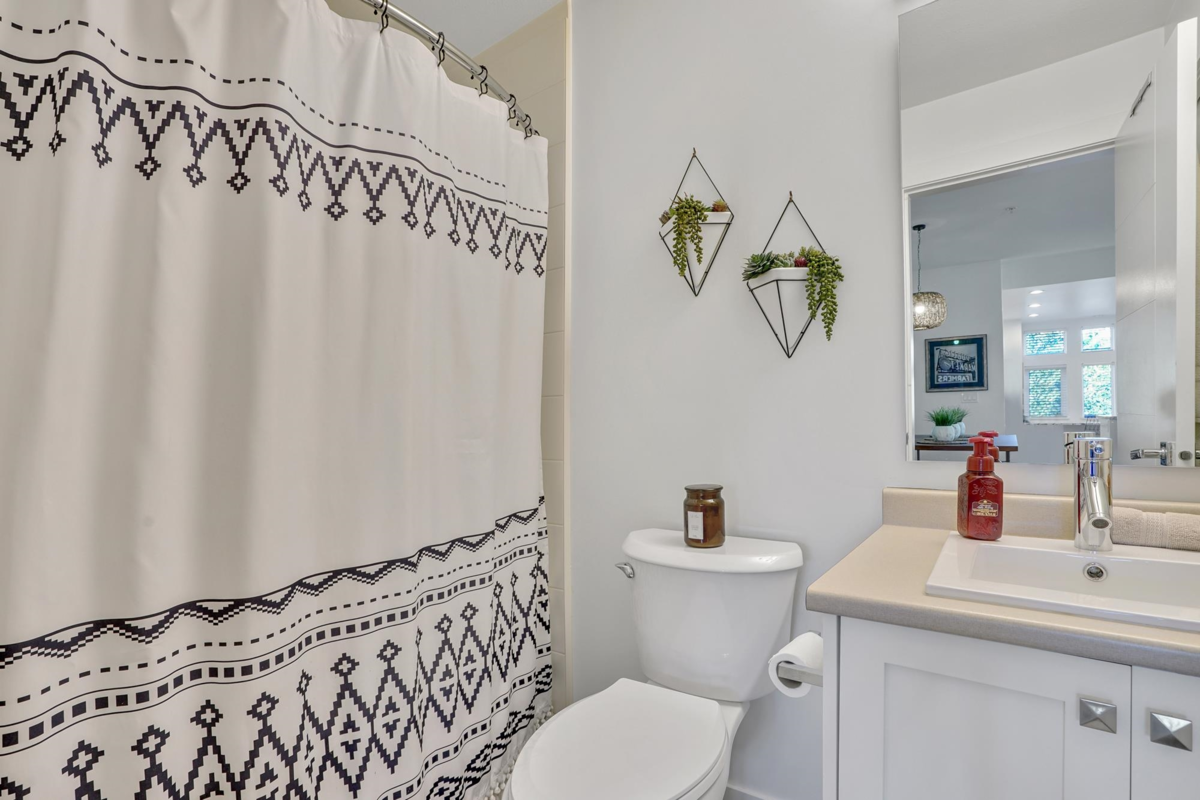 Powder Room Photo of 216 2238 Whatcom Road, Abbotsford, BC