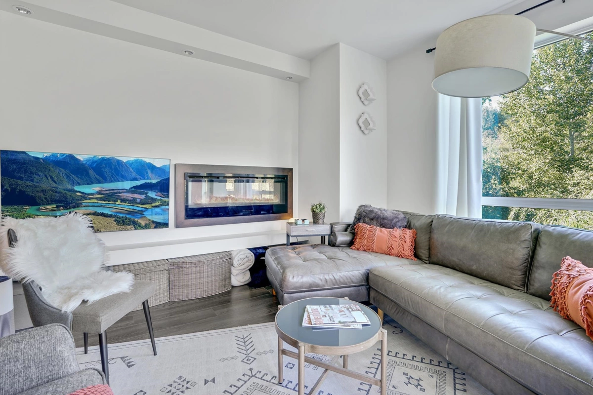 Primary Bedroom Photo of 216 2238 Whatcom Road, Abbotsford, BC