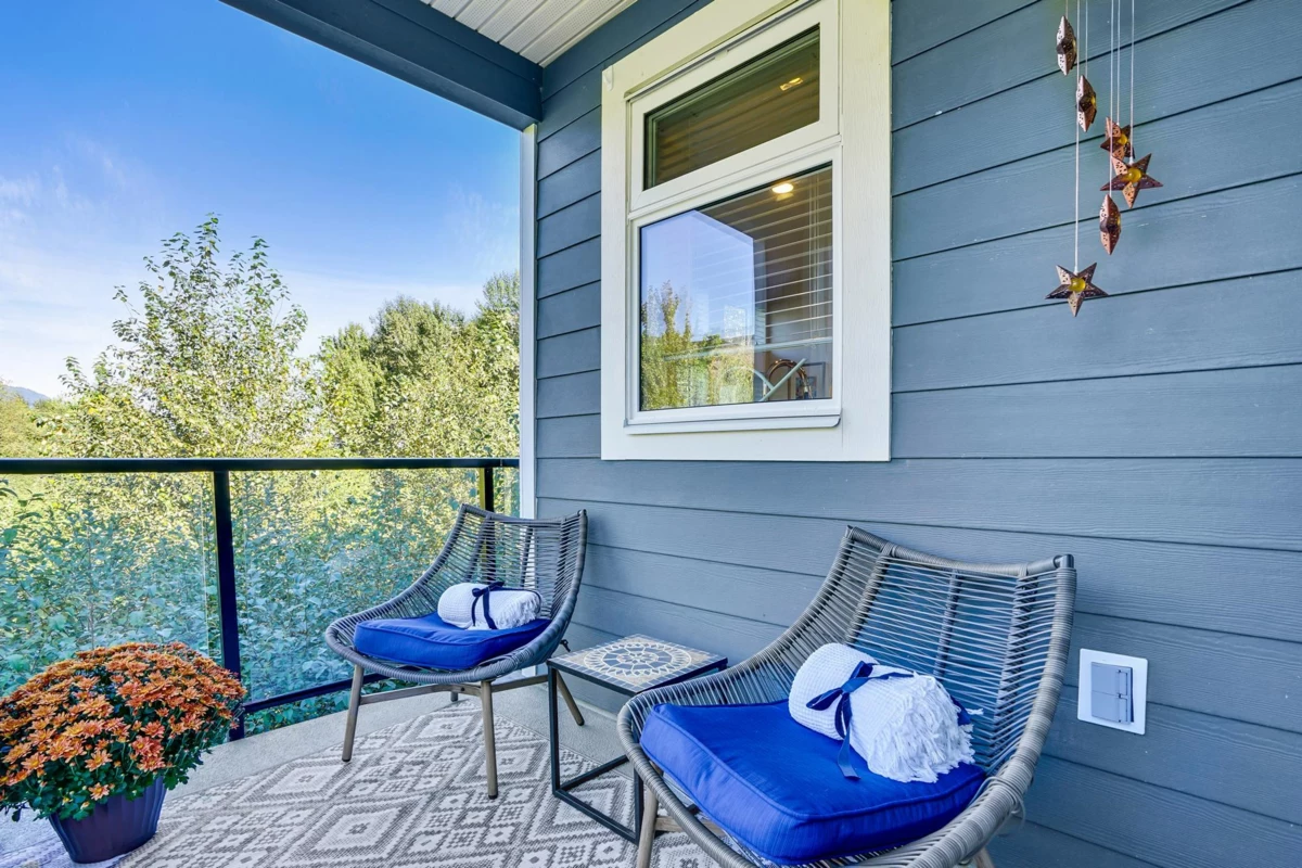 Walk-In Closet Photo of 216 2238 Whatcom Road, Abbotsford, BC