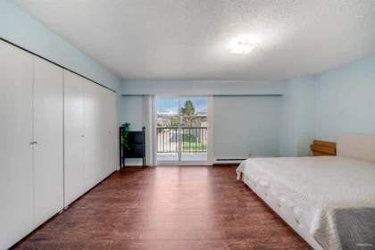 Guest Bathroom Photo of 23 10840 Springmont Drive, Richmond, BC