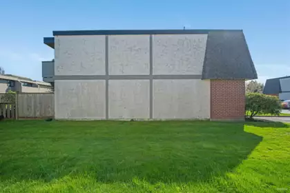 Swimming Pool Photo of 23 10840 Springmont Drive, Richmond, BC