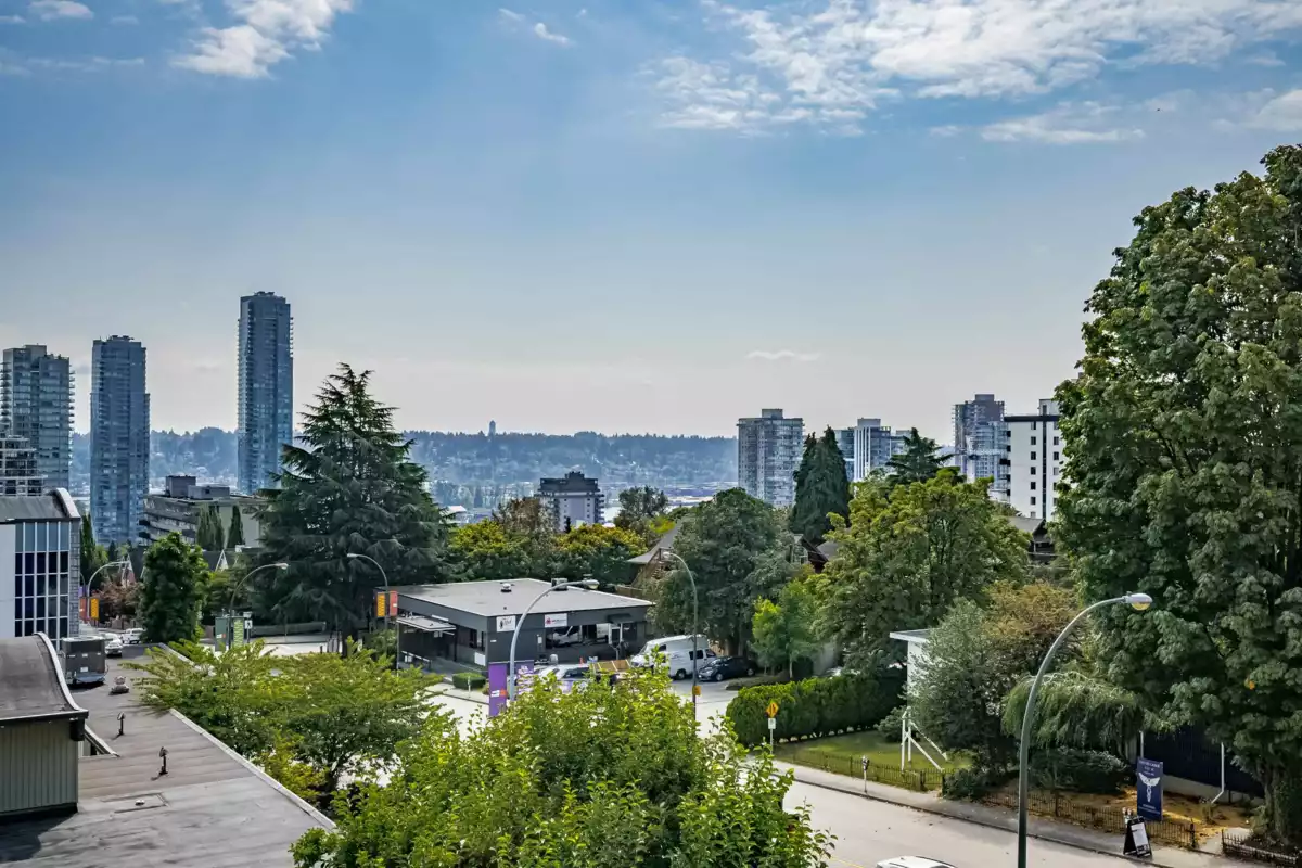 Neighborhood Park Photo Near 302 225 Sixth Street, New Westminster, BC