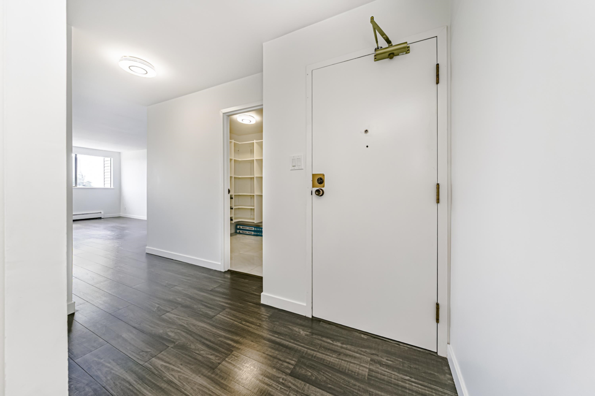 Primary Bedroom Photo of 302 225 Sixth Street, New Westminster, BC