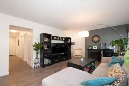 2765 Westview Drive, North Vancouver, BC, North Vancouver — Townhouse for sale