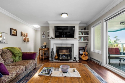 Breakfast Nook Photo of 402 7500 Columbia Street, Mission, BC