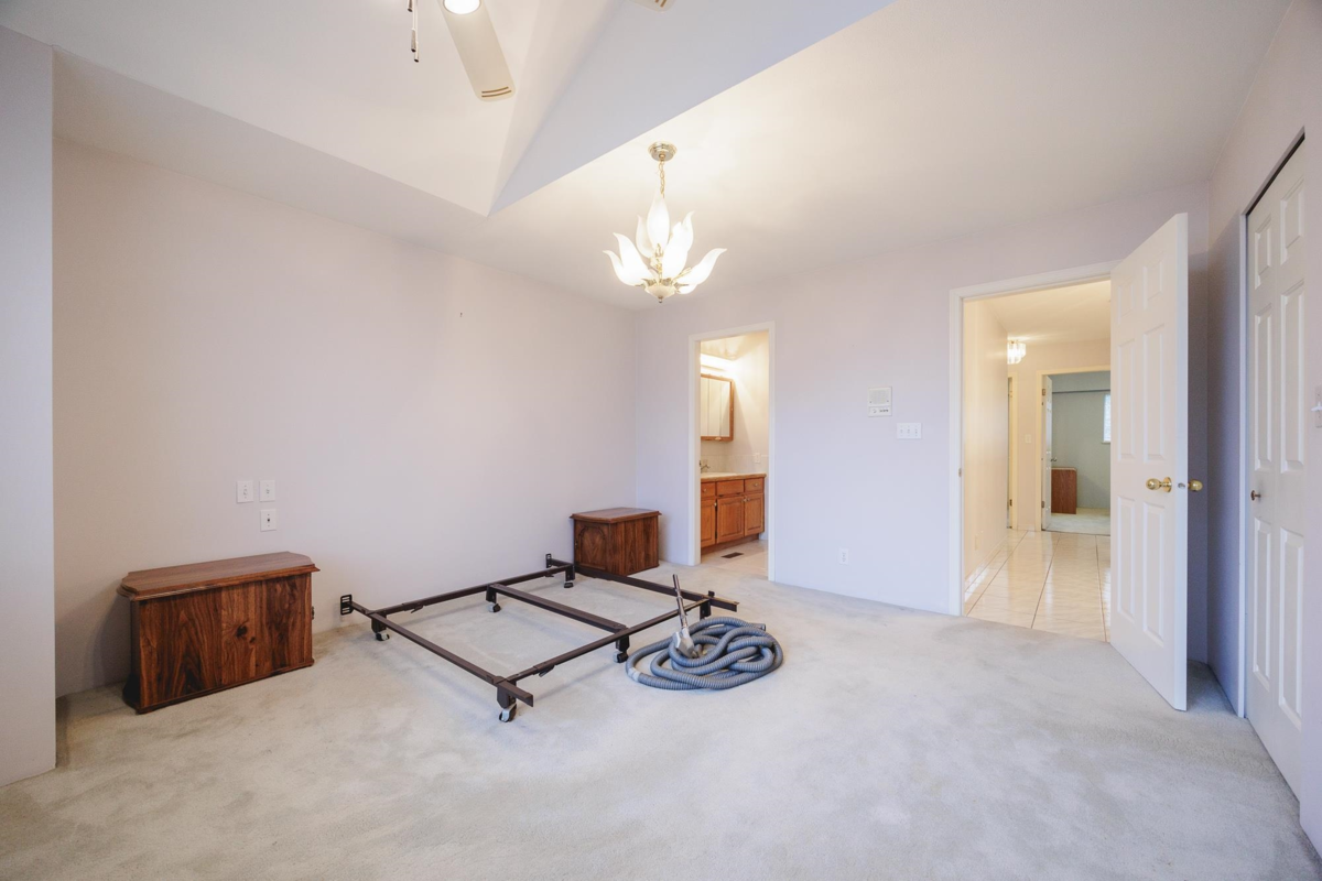 Loft / Bonus Room Photo of 9437 151 Street, Surrey, BC