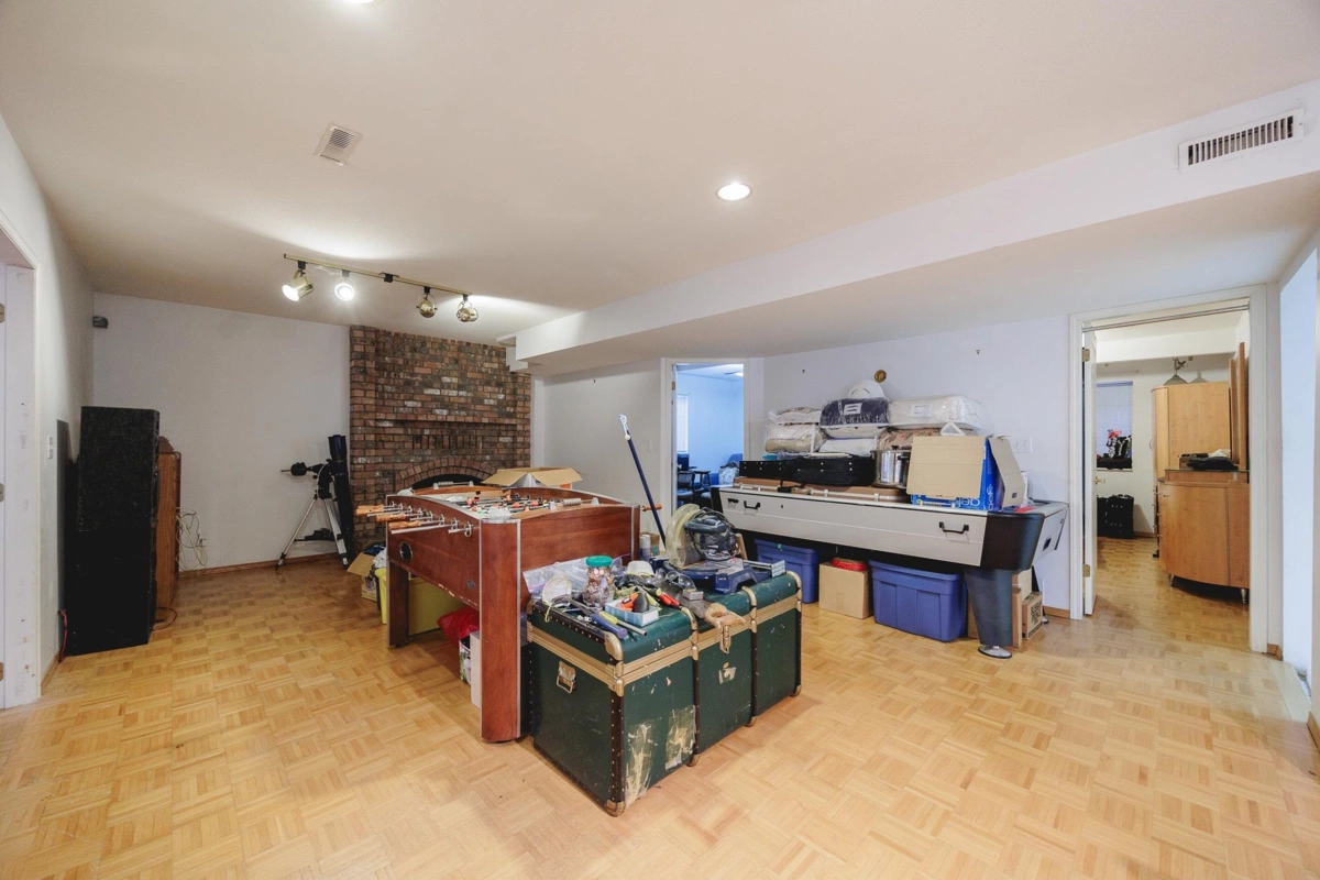 Outdoor Deck Photo of 9437 151 Street, Surrey, BC