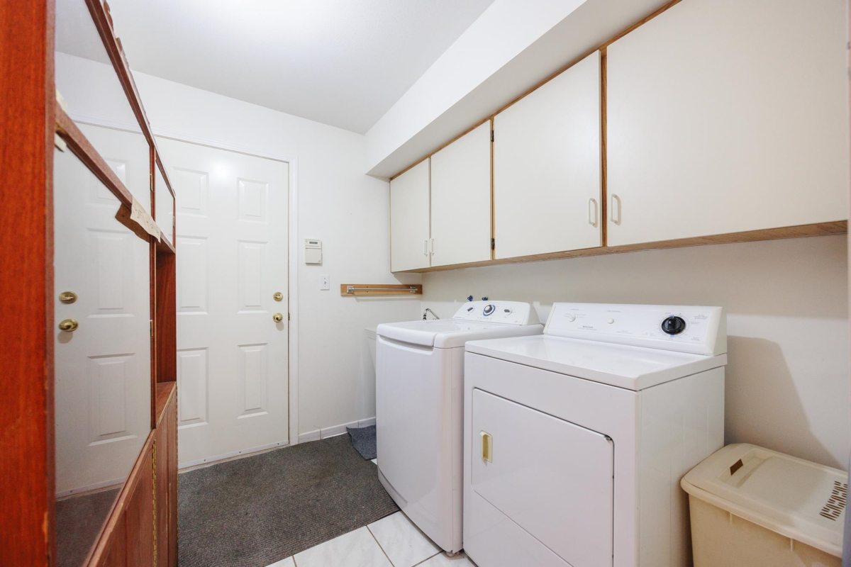 Outdoor Kitchen Photo of 9437 151 Street, Surrey, BC