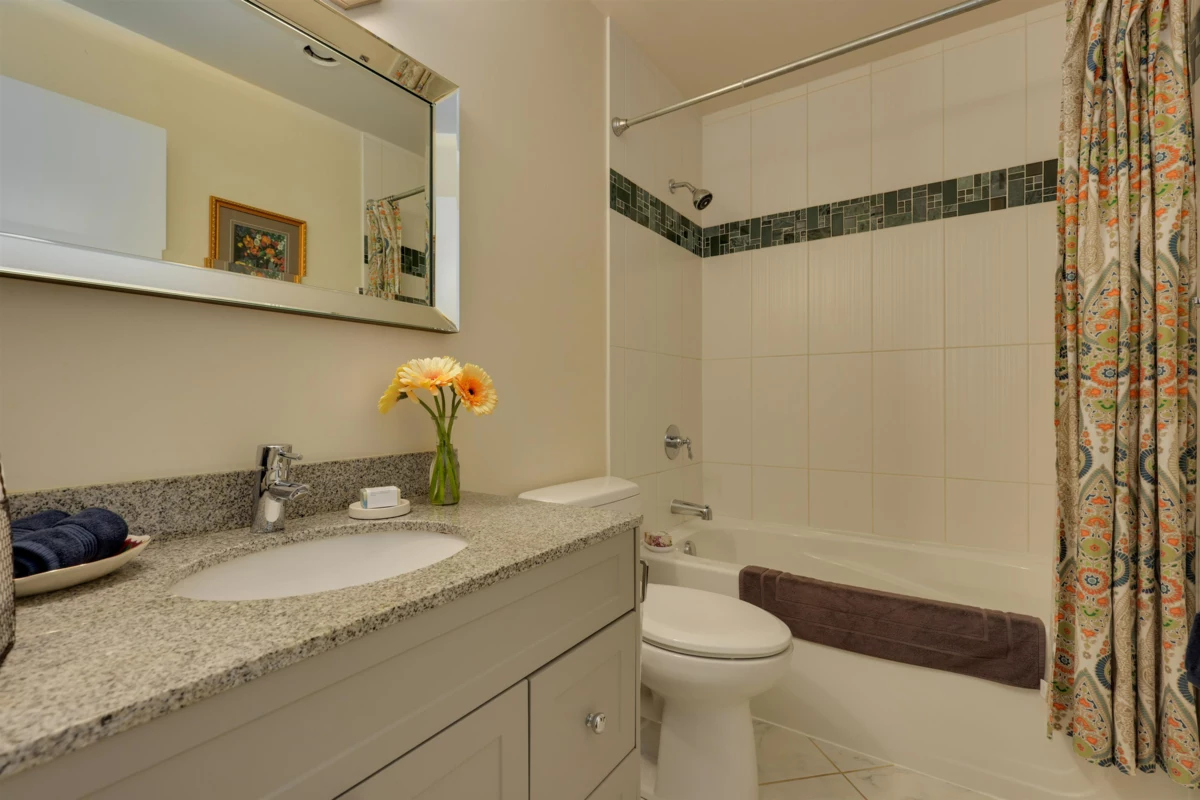 Entry Foyer Photo of 4035 Springtree Drive, Vancouver, BC