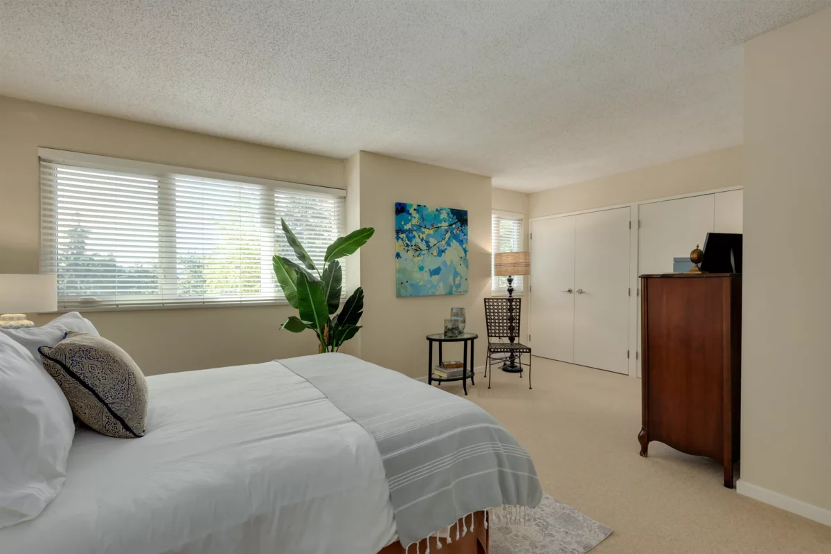 Guest Bathroom Photo of 4035 Springtree Drive, Vancouver, BC