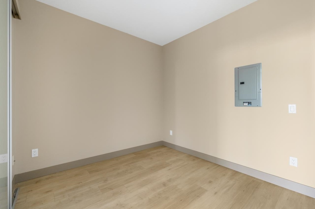 Kitchen Island Photo of 501 9009 Cornerstone Mews, Burnaby, BC