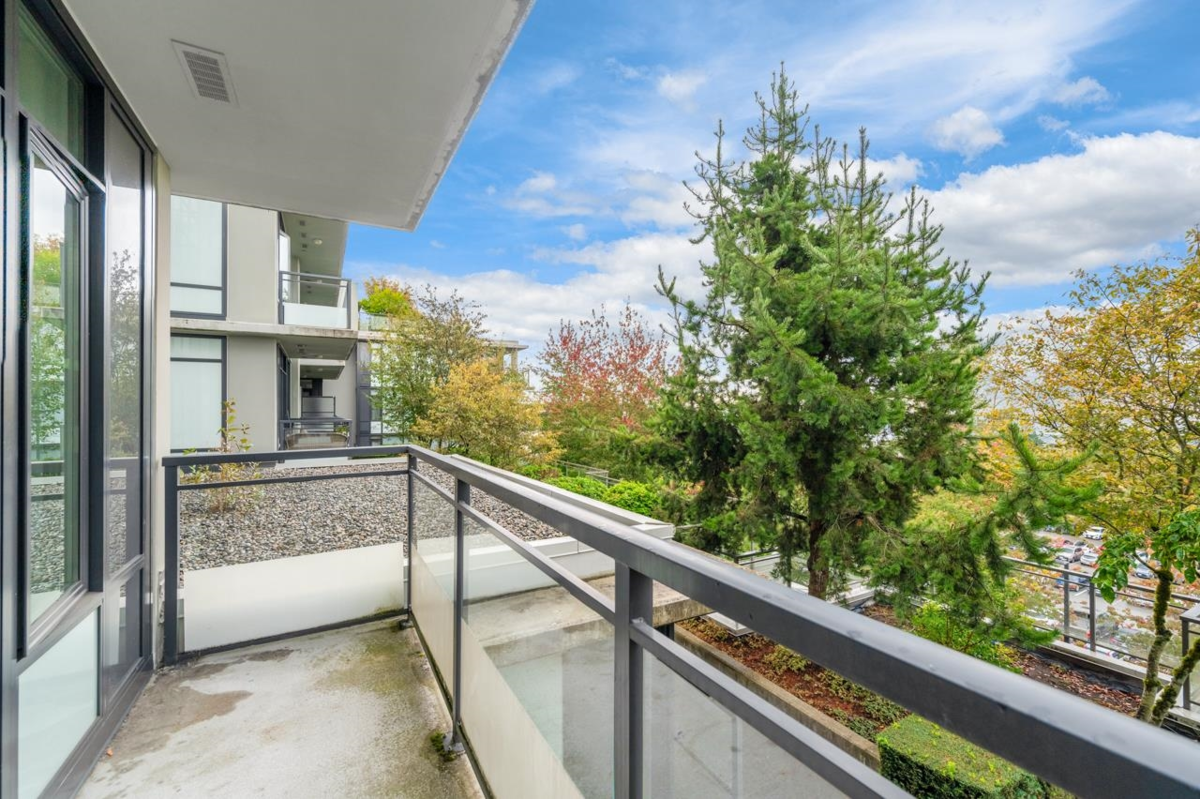 Walk-In Closet Photo of 501 9009 Cornerstone Mews, Burnaby, BC