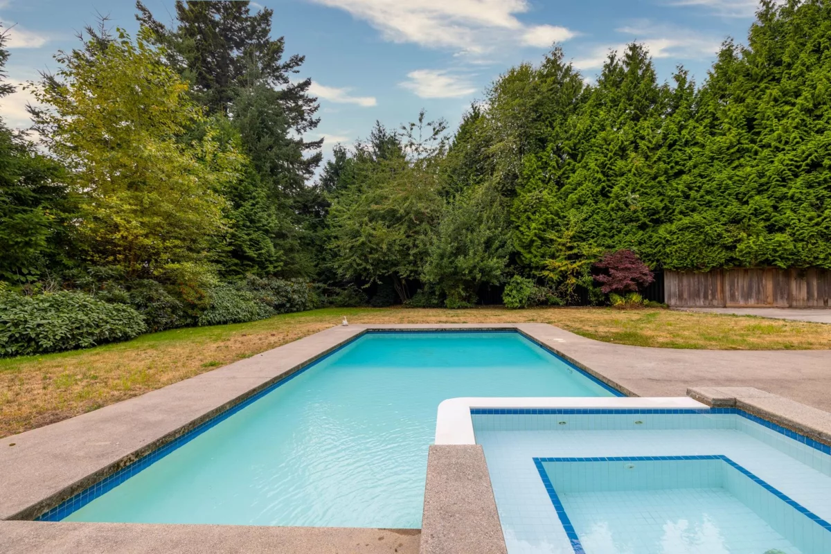 Neighborhood Park Photo Near 920 Pyrford Road, West Vancouver, BC