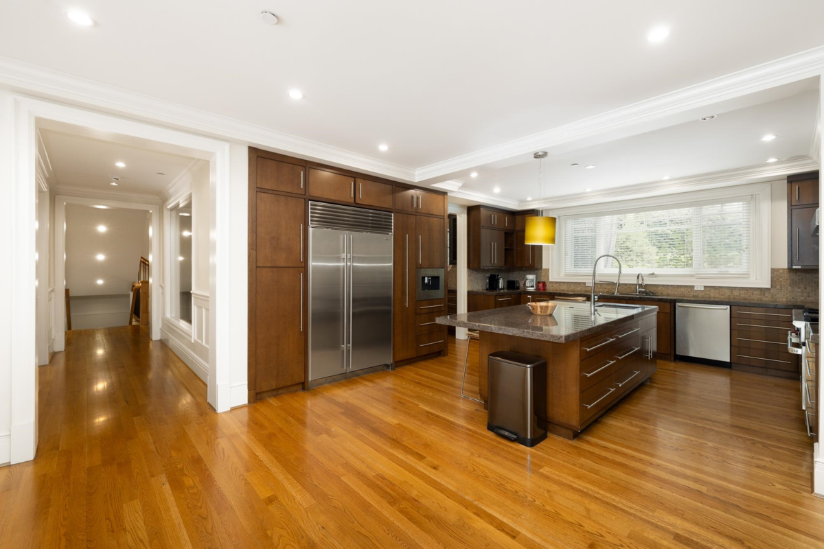 Primary Bedroom Photo of 920 Pyrford Road, West Vancouver, BC