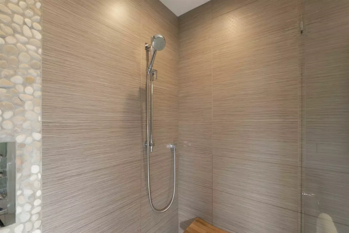 Bedroom 3 Photo of 1095 W Keith Road, North Vancouver, BC