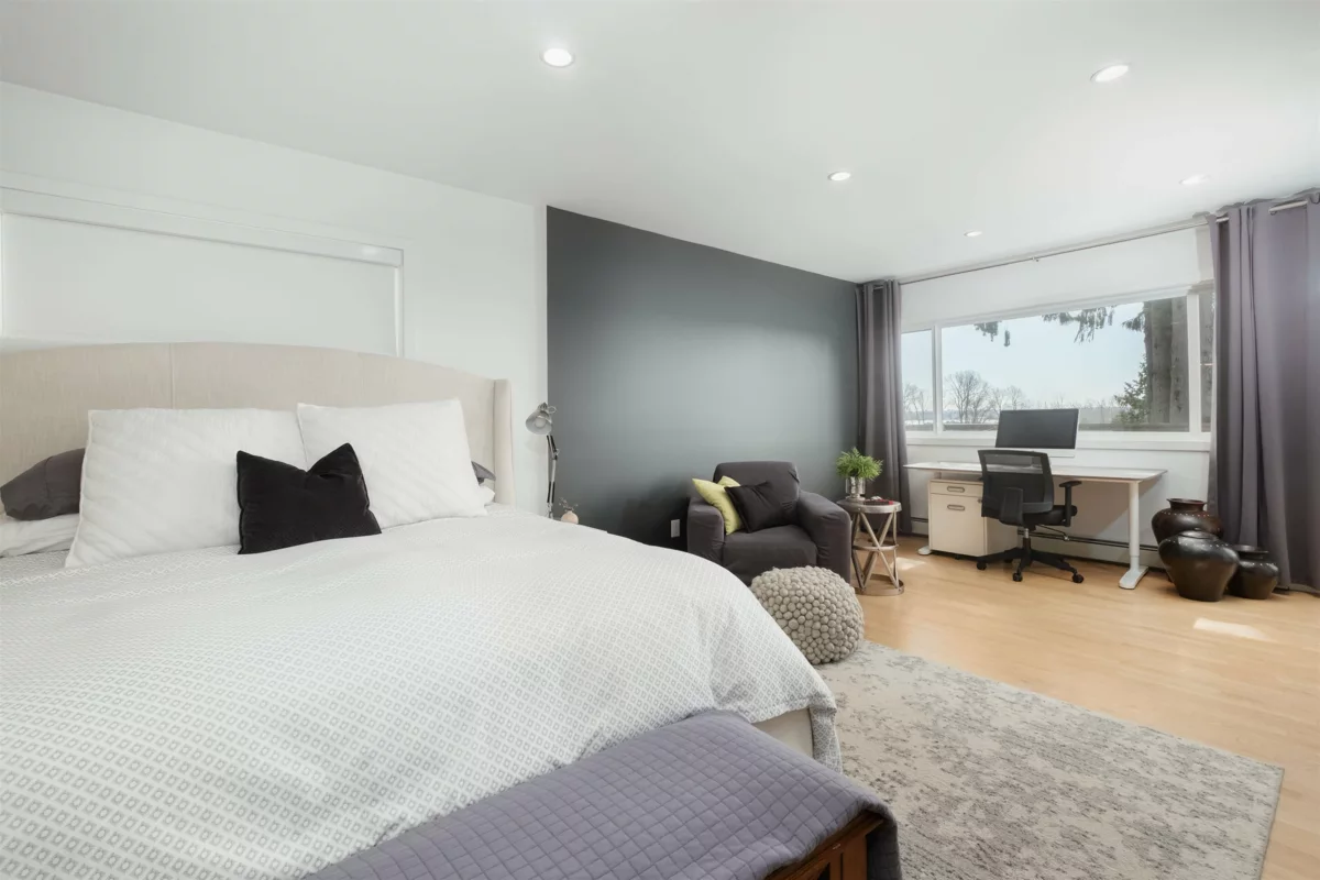 Primary Bedroom Photo of 1095 W Keith Road, North Vancouver, BC