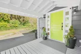 1095 W Keith Road, North Vancouver, BC