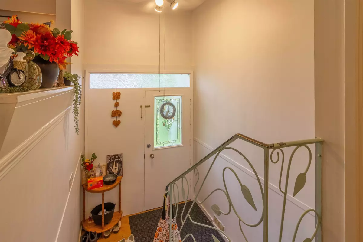 Bedroom 3 Photo of 406 Schoolhouse Street, Coquitlam, BC