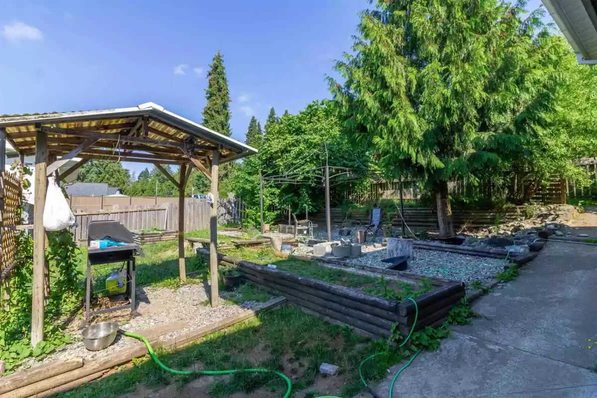 Garage Interior Photo of 406 Schoolhouse Street, Coquitlam, BC