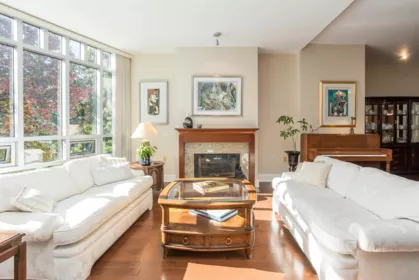 301 605 Clyde Avenue, West Vancouver, BC, West Vancouver — Apartment/Condo for sale