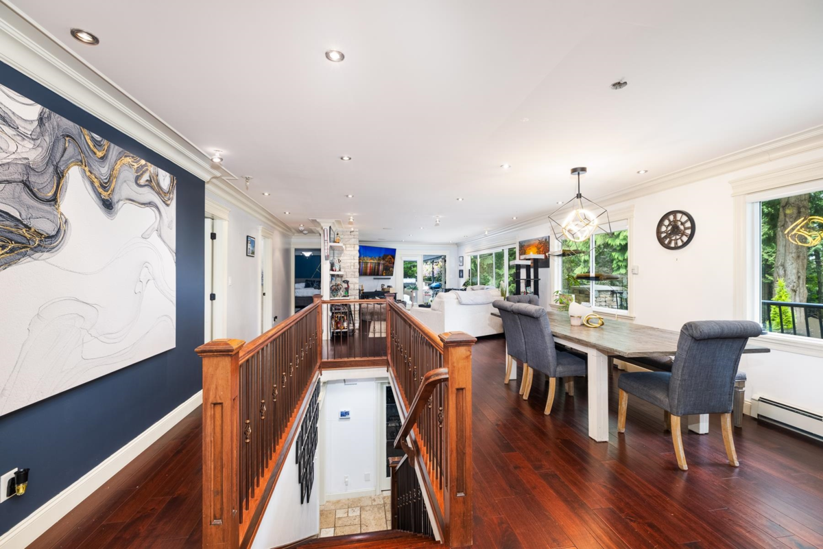 Kitchen Photo of 13788 32 Avenue, Surrey, BC