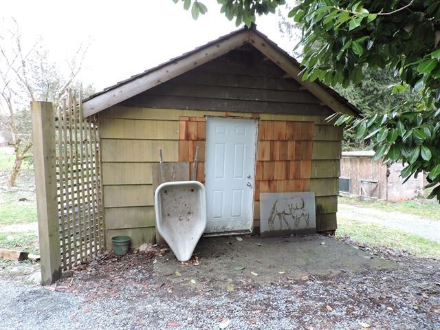 Outdoor Deck Photo of 10053 Wolfe Street, Mission, BC
