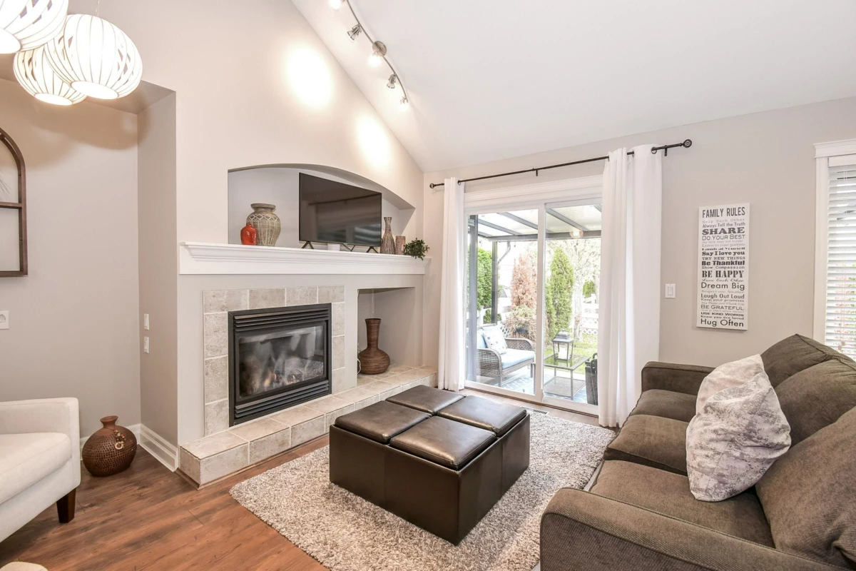 Breakfast Nook Photo of 57 17097 64 Avenue, Surrey, BC
