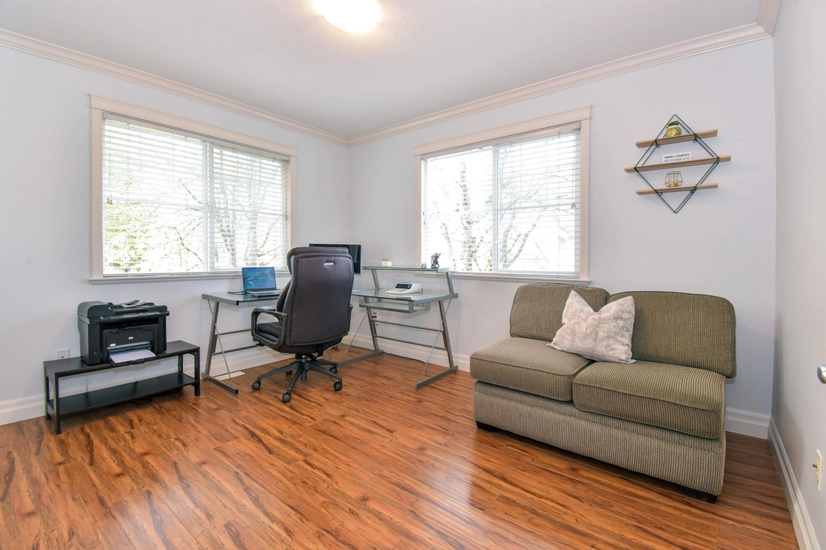 Walk-In Closet Photo of 57 17097 64 Avenue, Surrey, BC