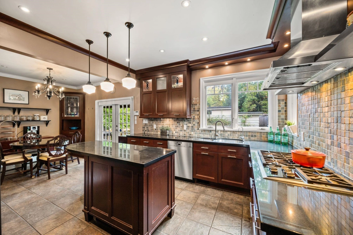 Bedroom 2 Photo of 6050 Athlone Street, Vancouver, BC