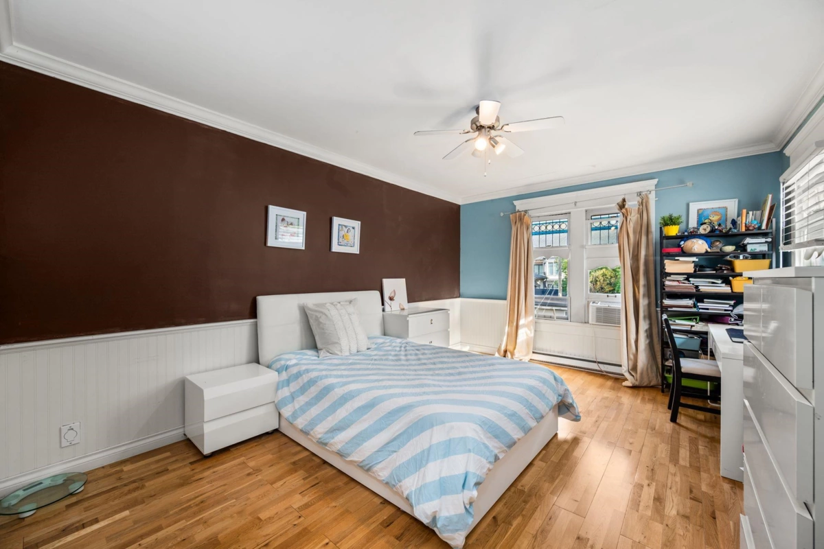 Loft / Bonus Room Photo of 6050 Athlone Street, Vancouver, BC