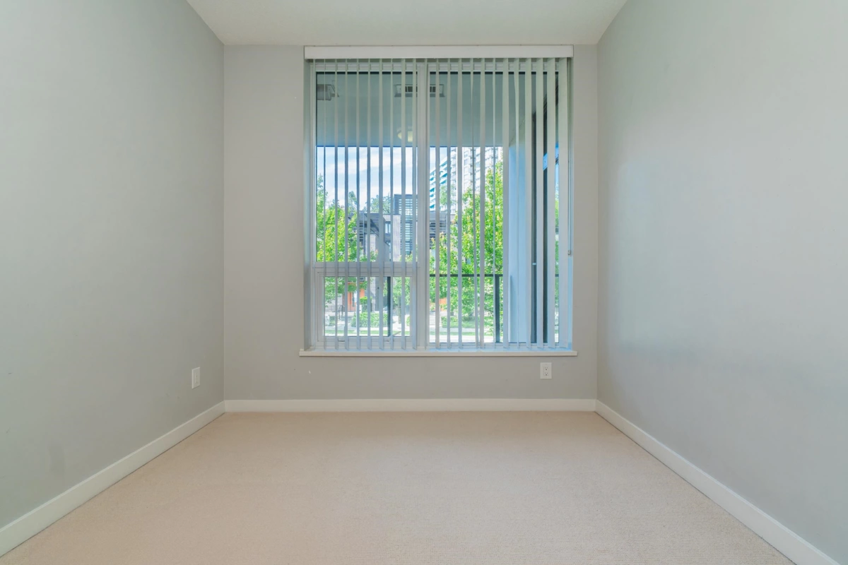 Walk-In Closet Photo of 212 5638 Birney Avenue, Vancouver, BC