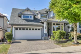 7037 201 Street, Langley, BC