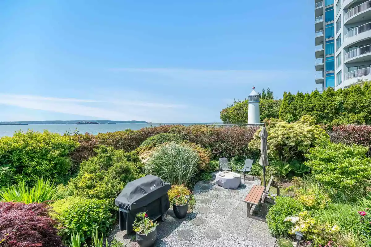 Laundry Room Photo of 103 2108 Argyle Avenue, West Vancouver, BC