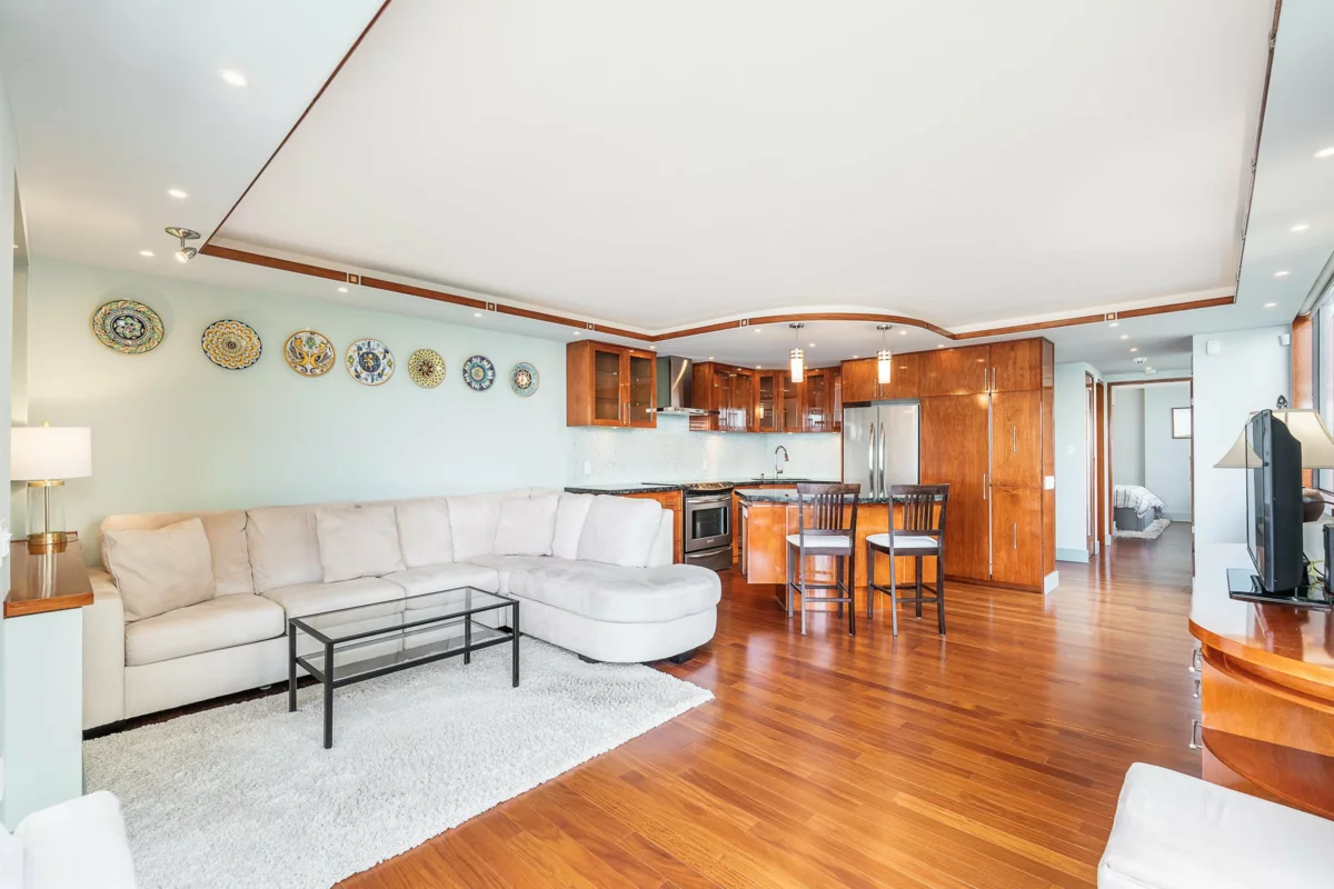 Pantry Photo of 103 2108 Argyle Avenue, West Vancouver, BC