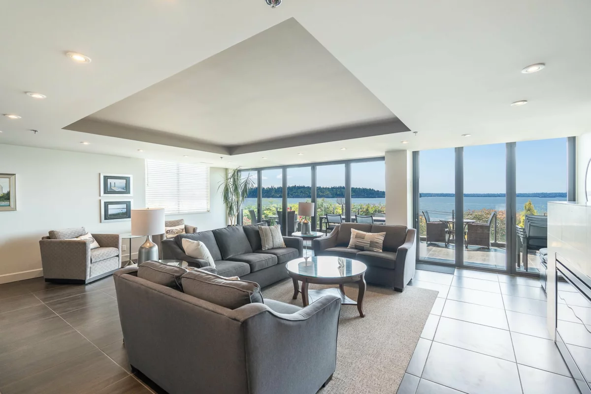 Powder Room Photo of 103 2108 Argyle Avenue, West Vancouver, BC