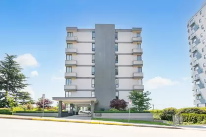 103 2108 Argyle Avenue, West Vancouver, BC, West Vancouver — Apartment/Condo for sale