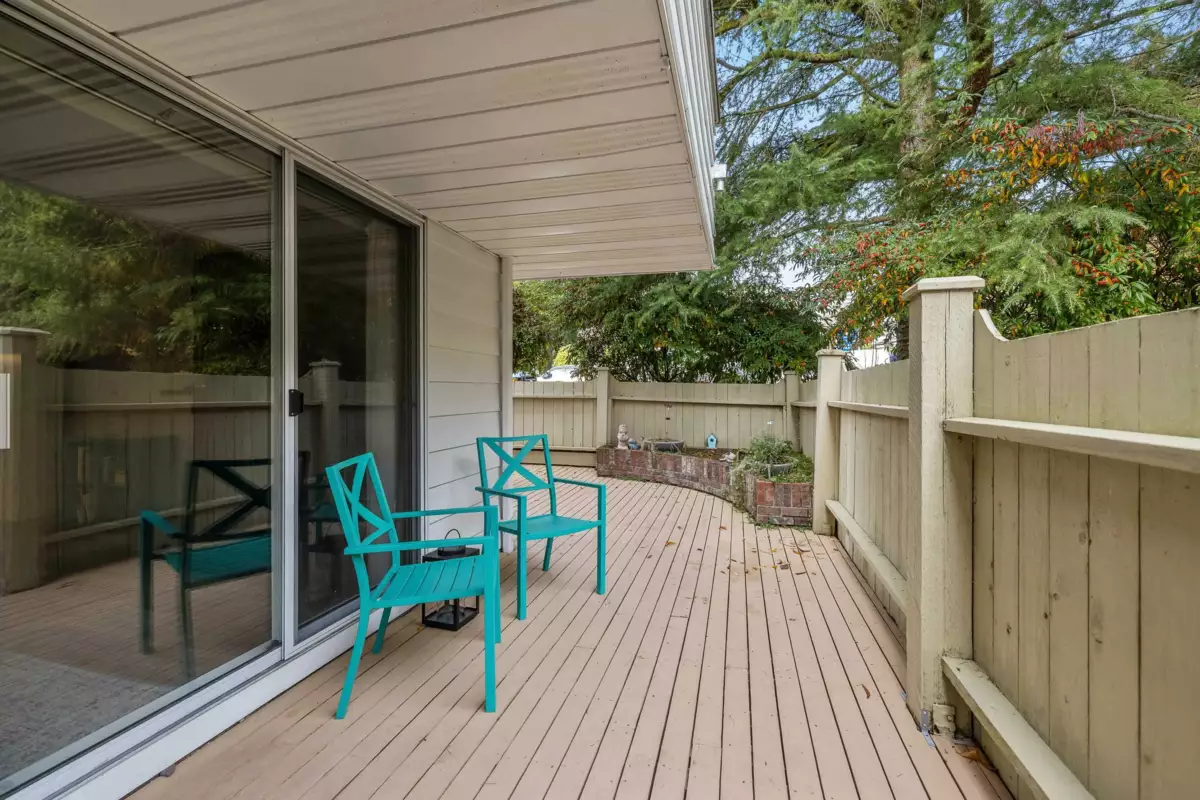 Laundry Room Photo of 206 15010 Roper Avenue, White Rock, BC