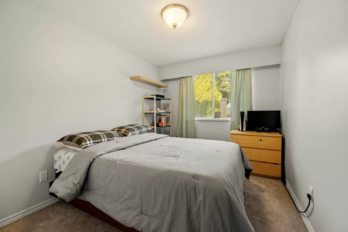 Loft / Bonus Room Photo of 206 15010 Roper Avenue, White Rock, BC